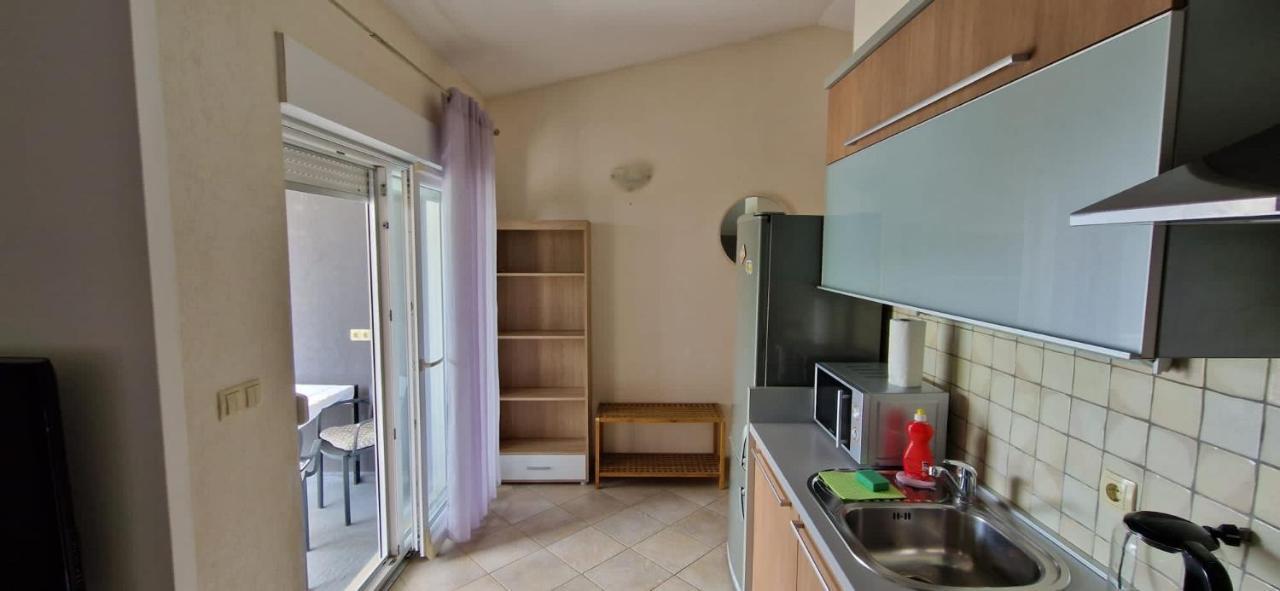 Oasis Of Peace Apartment Omiš Exteriör bild