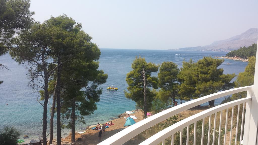 Oasis Of Peace Apartment Omiš Exteriör bild