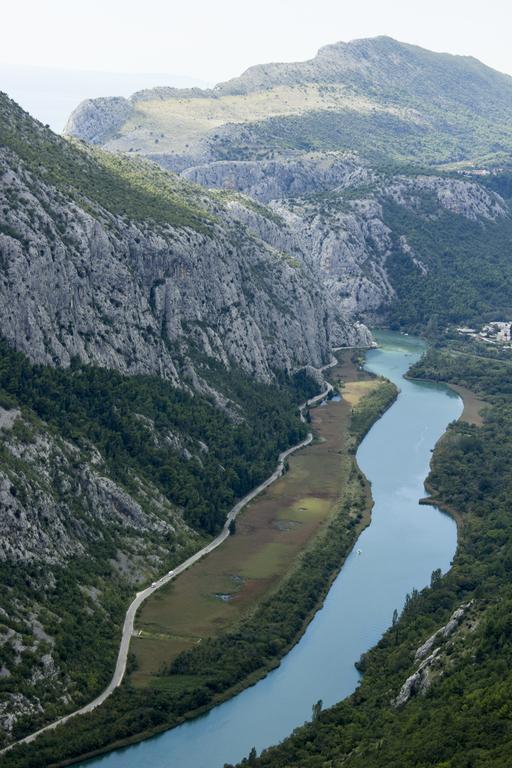 Oasis Of Peace Apartment Omiš Exteriör bild