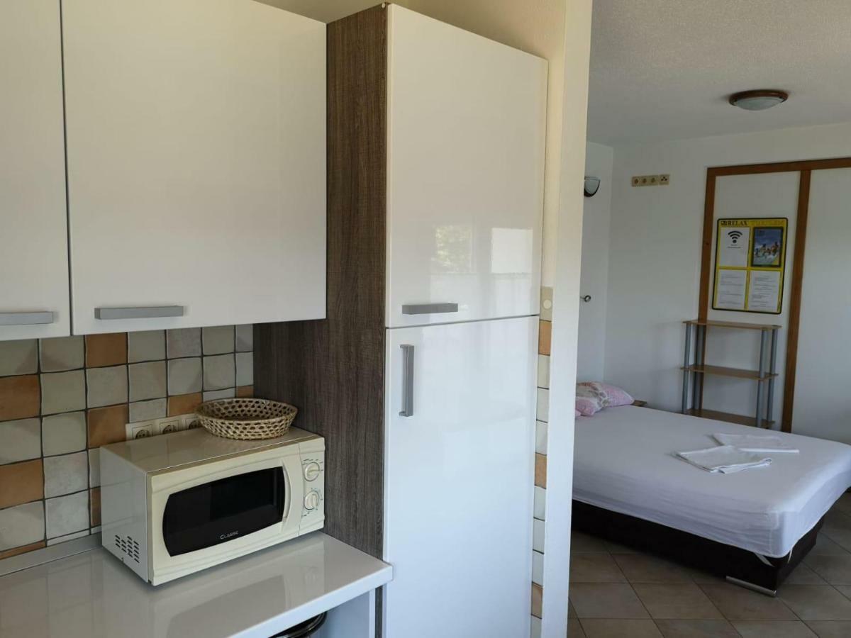 Oasis Of Peace Apartment Omiš Exteriör bild