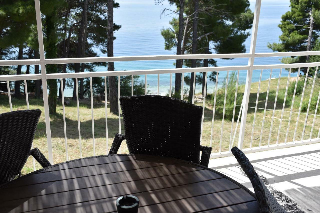 Oasis Of Peace Apartment Omiš Exteriör bild